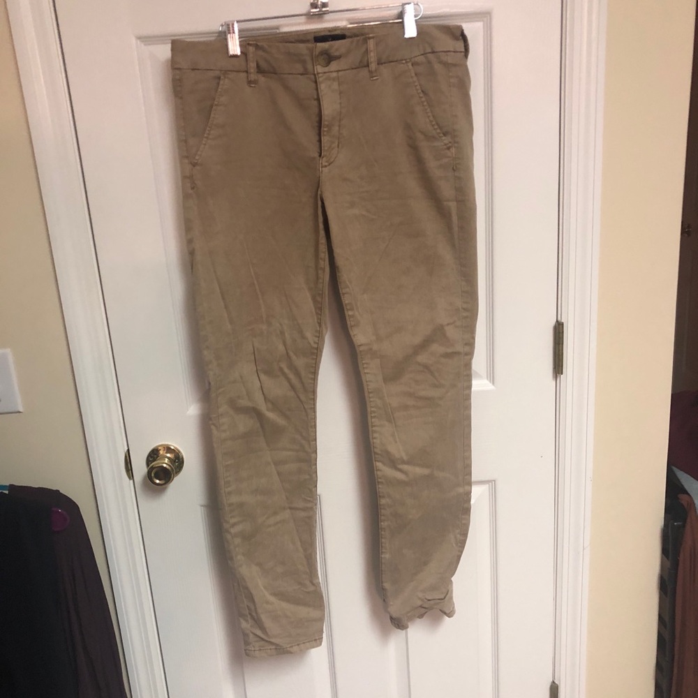 American eagle khaki pants